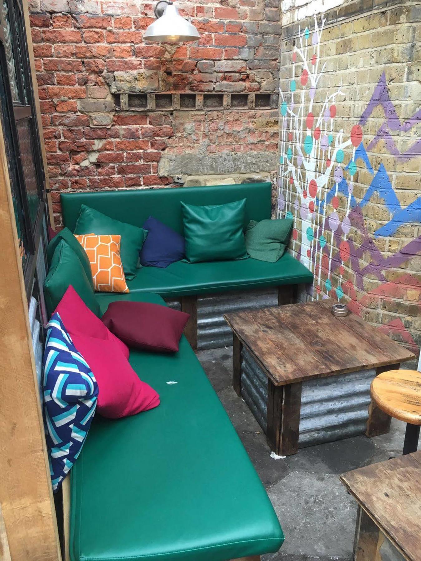 Apartamento Lovely Garden Apartment In Wimbledon Town Centre With Private Parking By Wimbledon Holiday Lets Londres